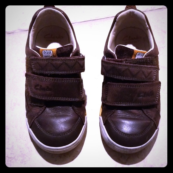 clarks air spring